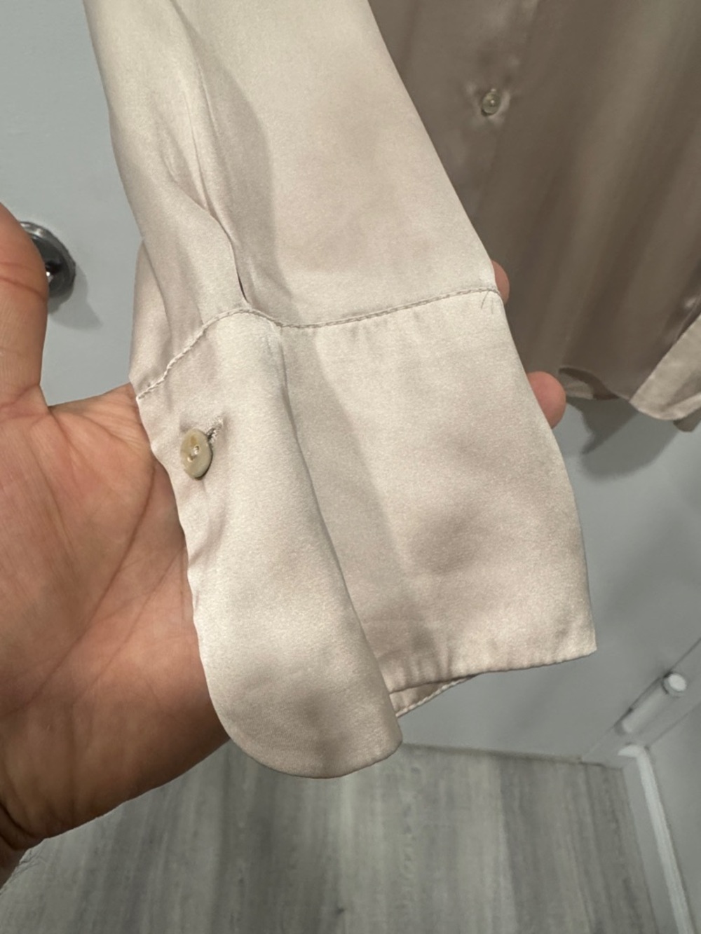 Zara Button Top - Picture 4 of 7